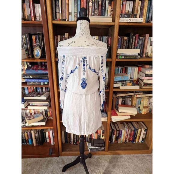 Parker Casual Off-Shoulder Mini Dress w/ White & Blue Geometric Beading - Picture 2 of 6